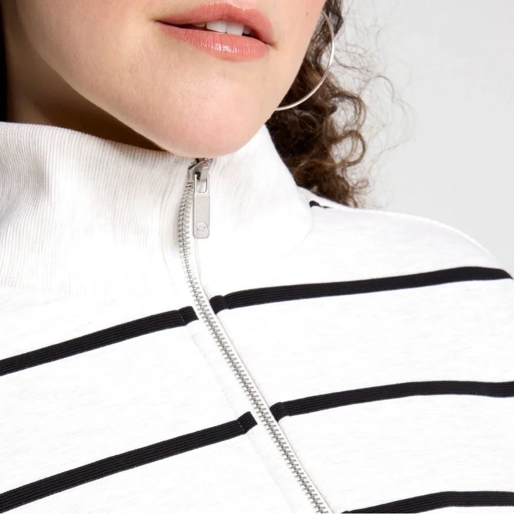 (NWT) CALIA Soft Scuba Ottoman Mock Neck 1/4 Zip in Cloud Cover Heather Stripe - Picture 10 of 16